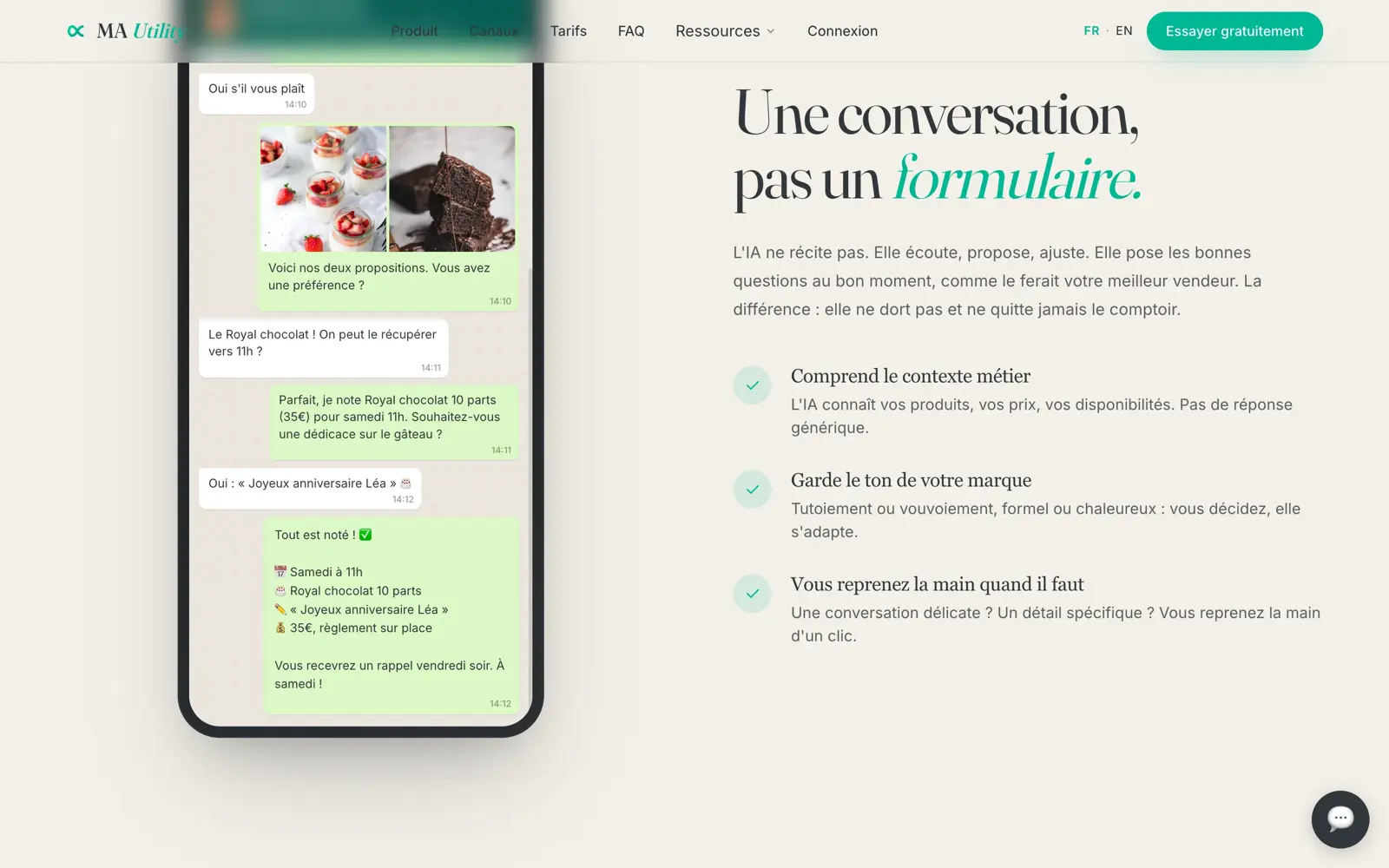 Section du site montrant une conversation WhatsApp complète face à trois arguments produit.